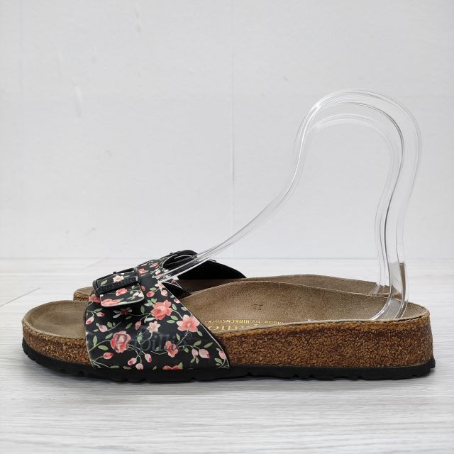 【2025年最新】海外限定の人気アイテム パピリオ 花柄 BIRKENSTOCK ナロー幅 サンダル サイズ24.5cm 靴