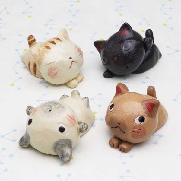 美濃焼 猫の平型置物（じゃれ猫） ※陶器,民芸品,工芸品,シリーズ