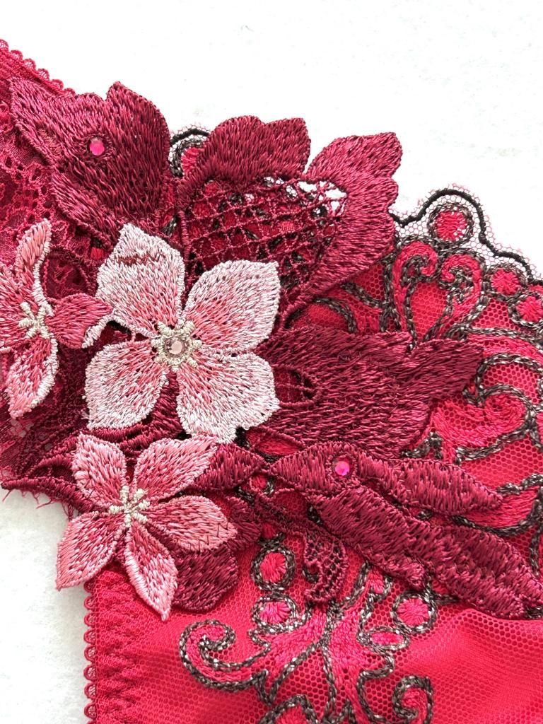 【タグ付新品未使用】サルート 02G ローマの休日　D70/M ☆【新品】 Wacoal Salute ワコールサルート 02G ローマの休日