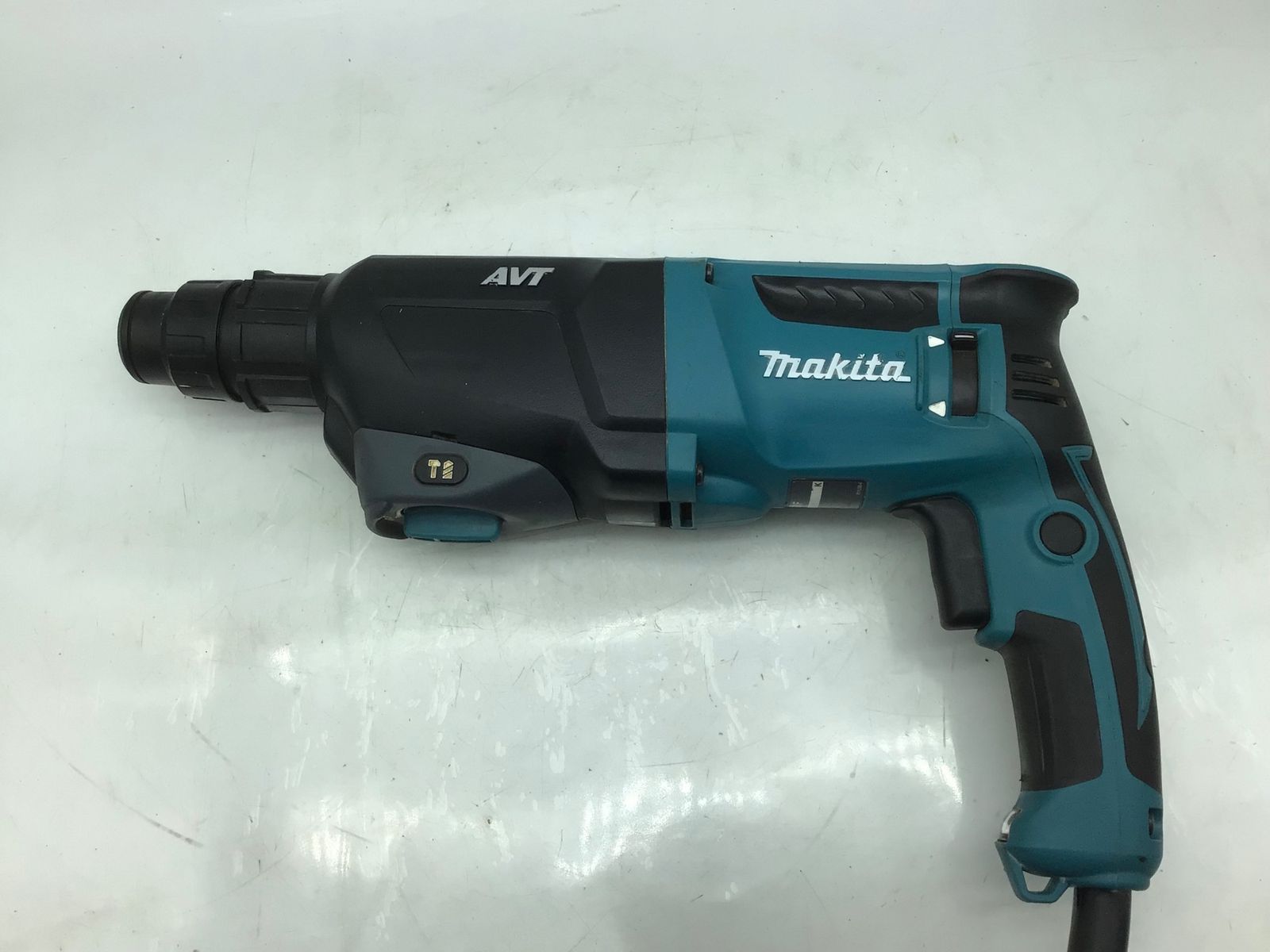 品 Makita|マキタ 26mmハンマドリル HR2601F ITFG4FZX37LG エコツール知立店 M02