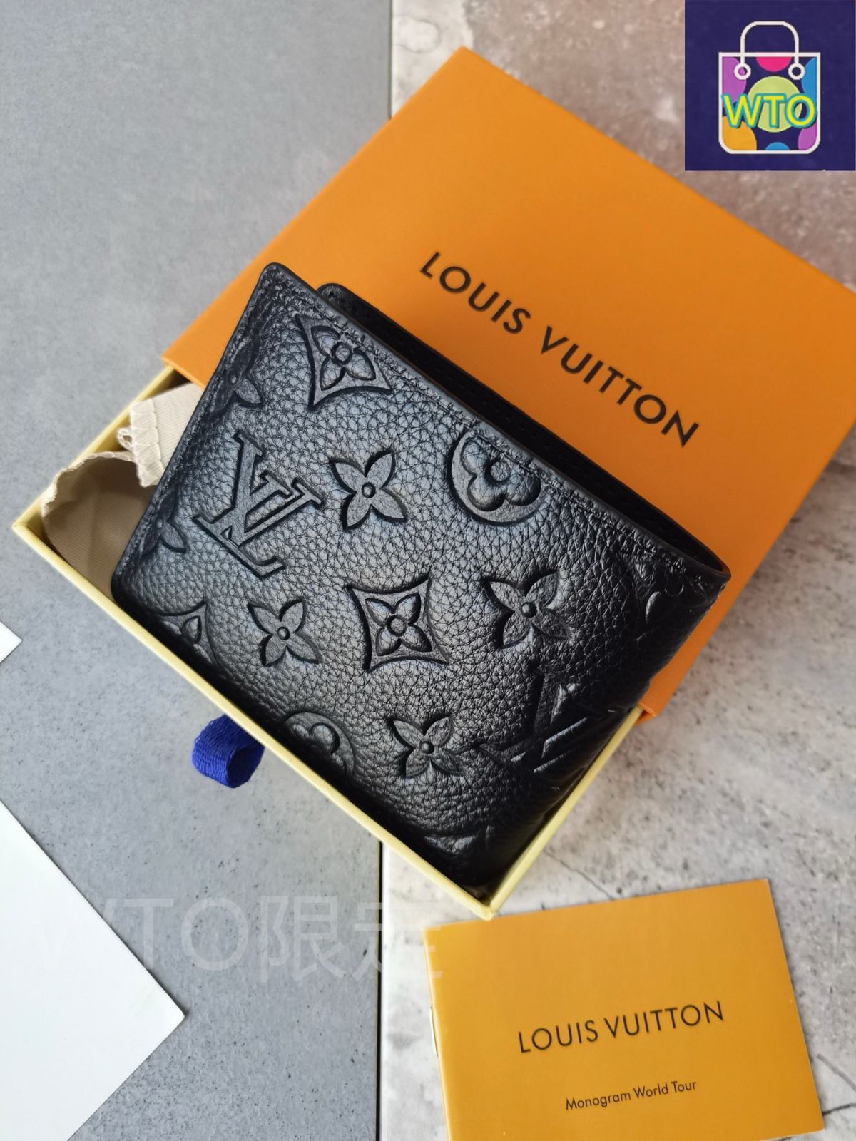 モノグラム?印レザー