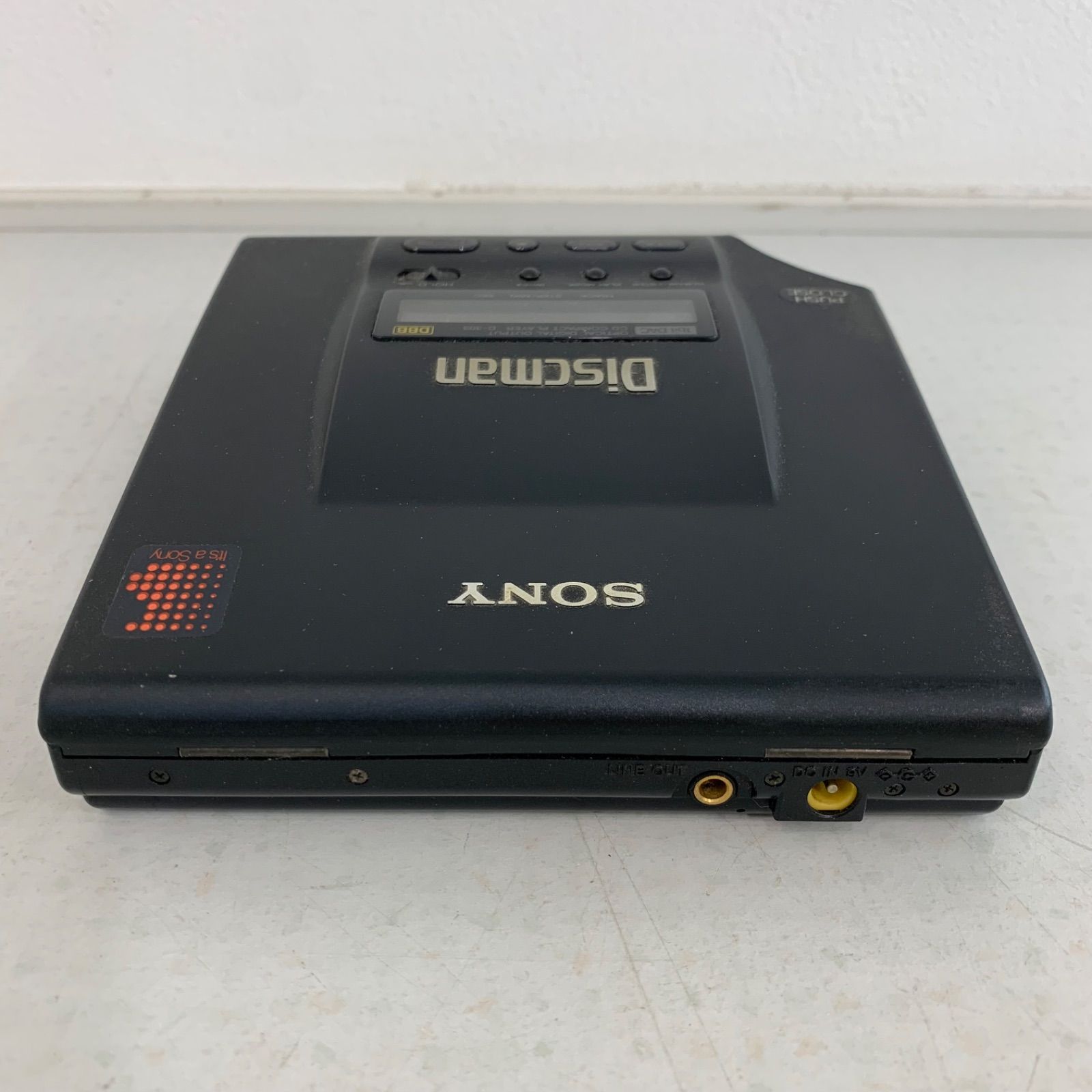 SONY Discman D-303 ジャンク　ヘッドホン　ACアダプターあり SONY Discman D-303 ジャンク ヘッドホン - メルカリ