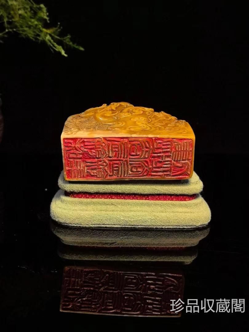 中国古美術・旧蔵寿山石瑞獣献宝の印鑑・手彫り・田黄石・風水・書道具・文房具・置物 中国古美術・旧蔵寿山石瑞獣献宝の印鑑・手彫り・田黄石・風水・書道具