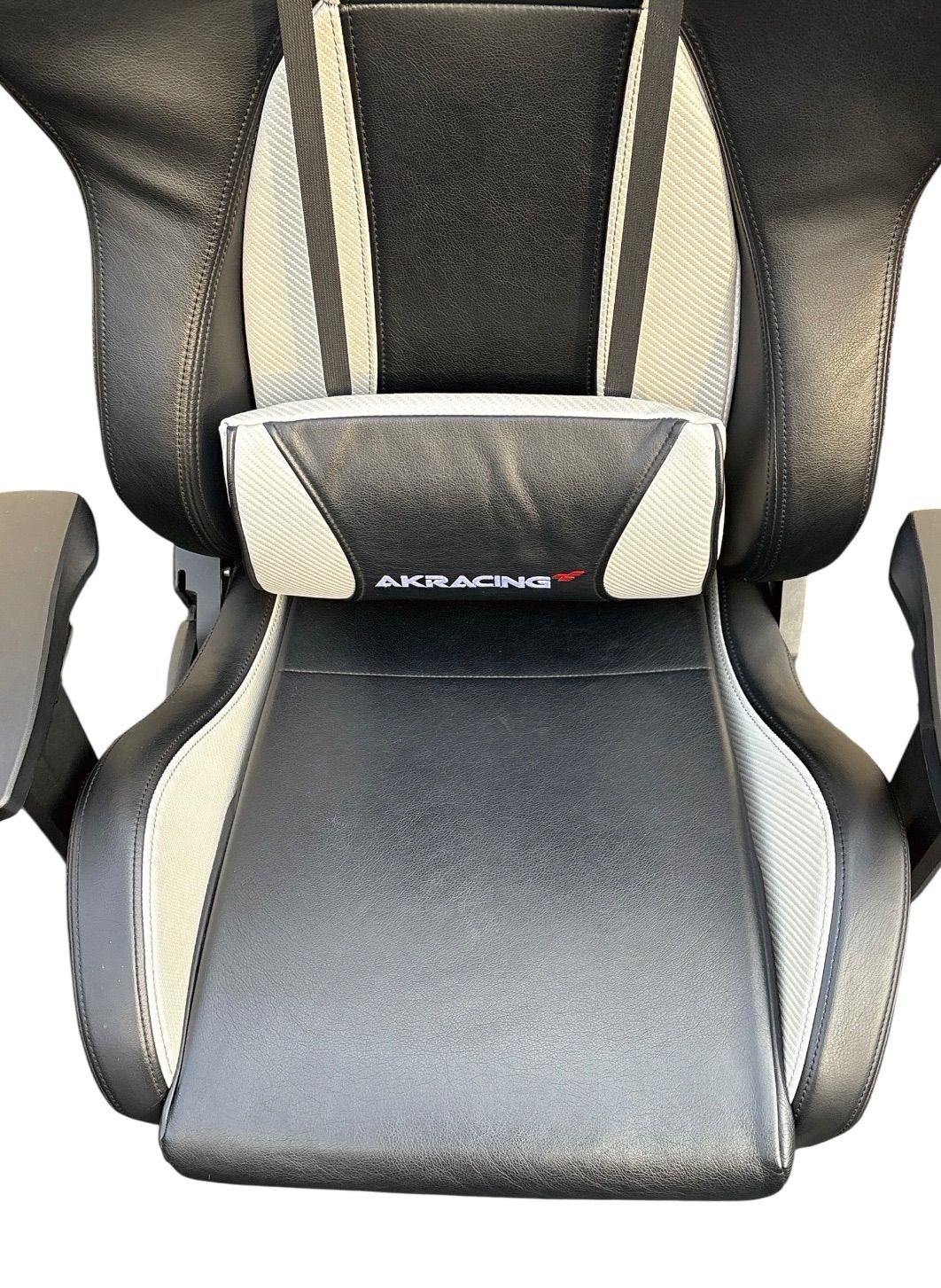 ゲーミングチェア AKR-PREMIUM/LOW-SILVER オットマン付き！ - メルカリ