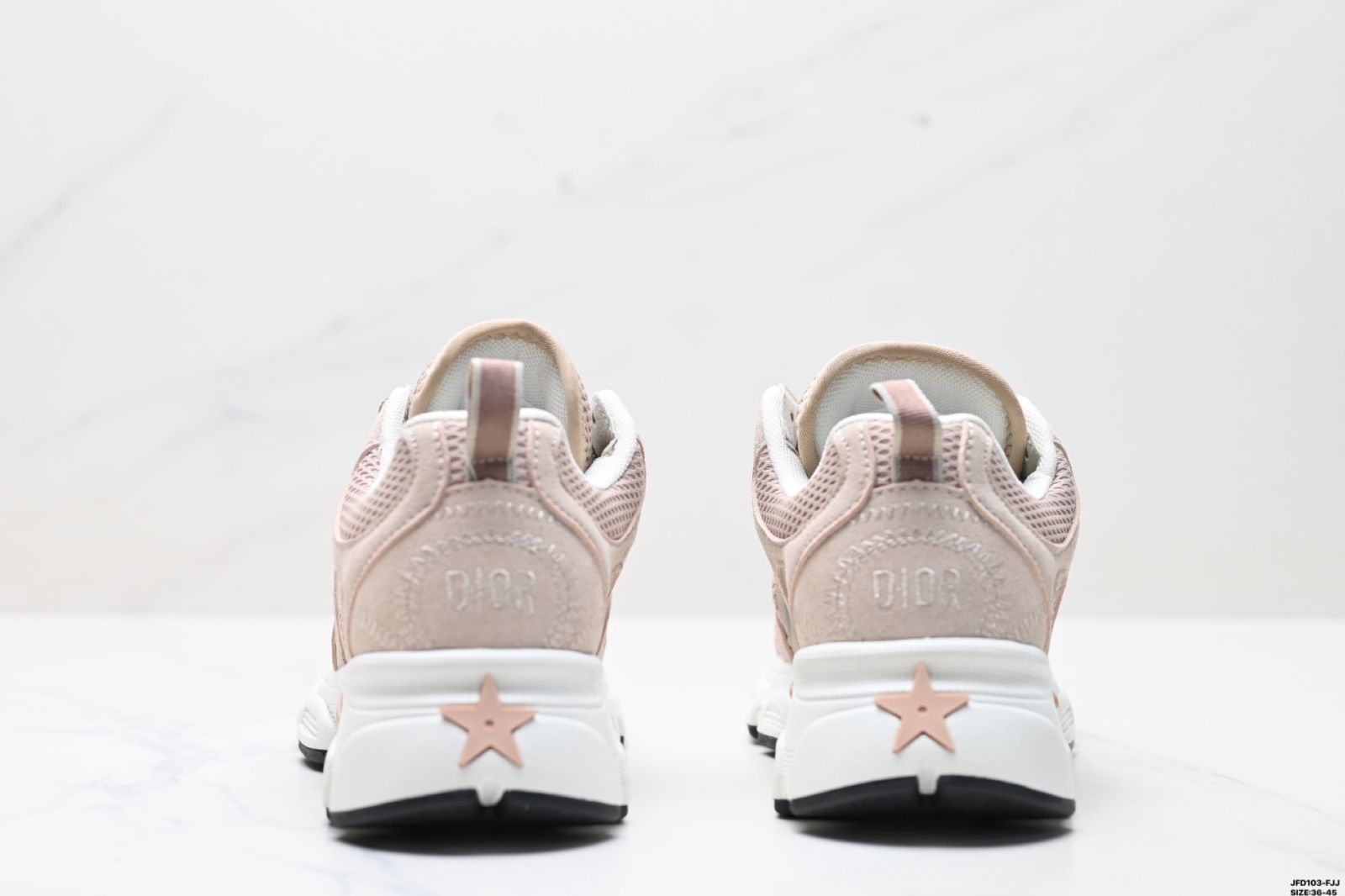 ディオール（DIOR）Chrono 丸頭（まるあたま）レースアップ