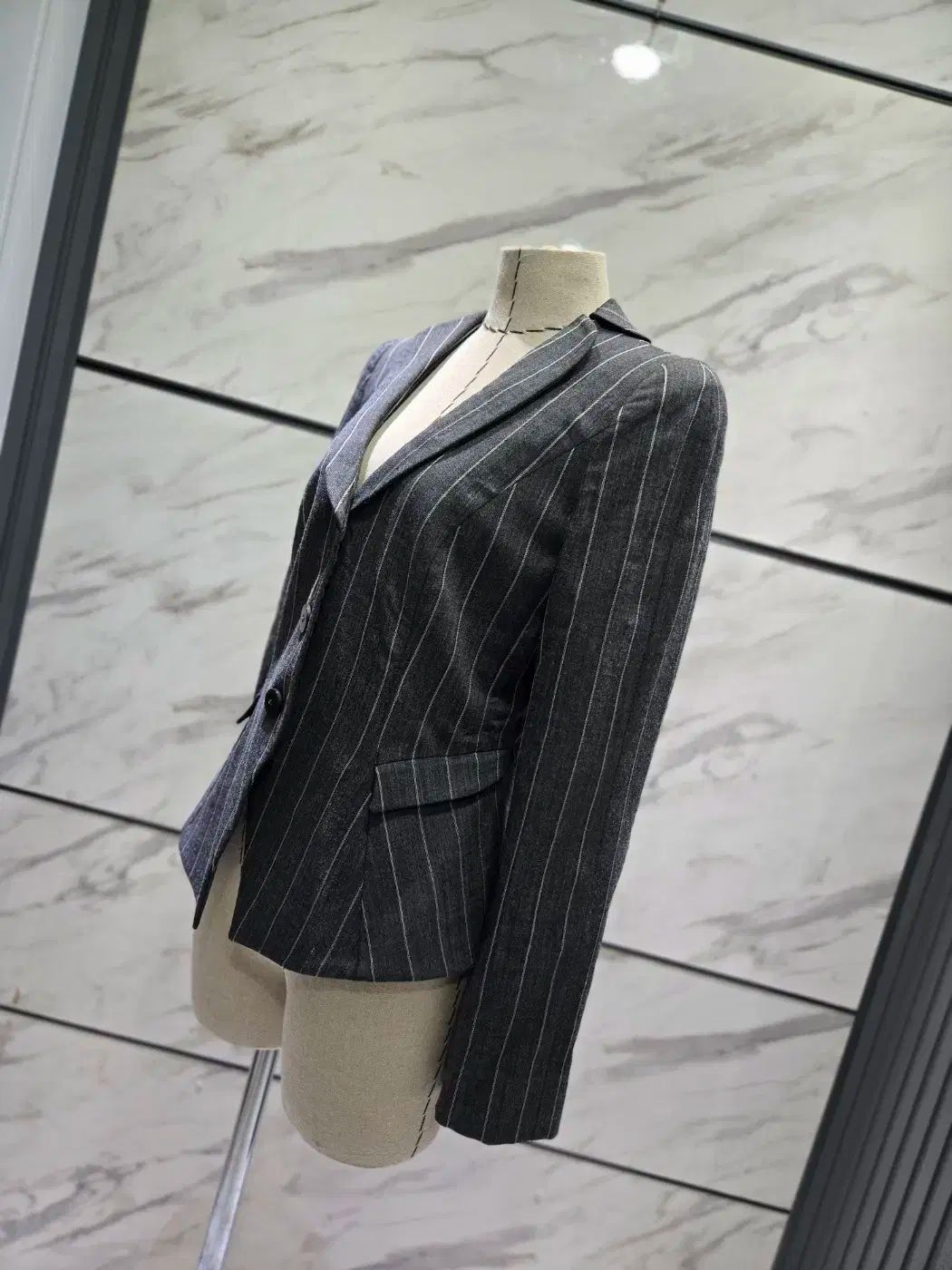 ARMANI アルマーニ