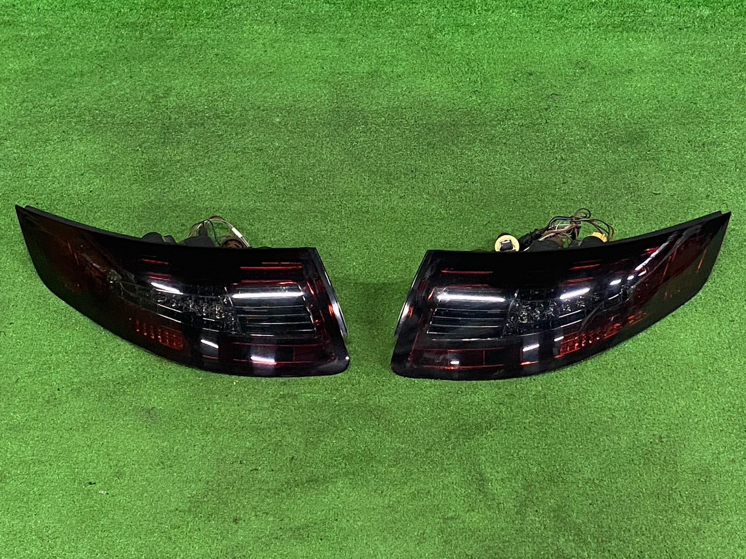 カスタム用に ポルシェ 997 911 カレラ 前期 社外 スモークテールランプ テールライト 左右セット PORCHE