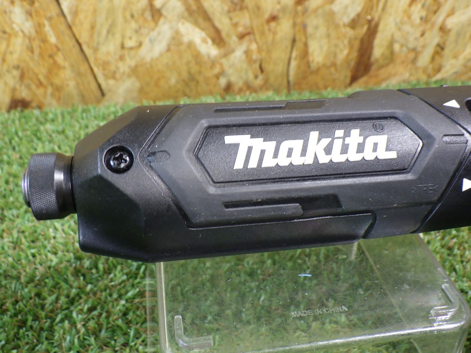 軽くてコンパクト マキタ ペンインパクトドライバー TD022D バッテリー1個 品