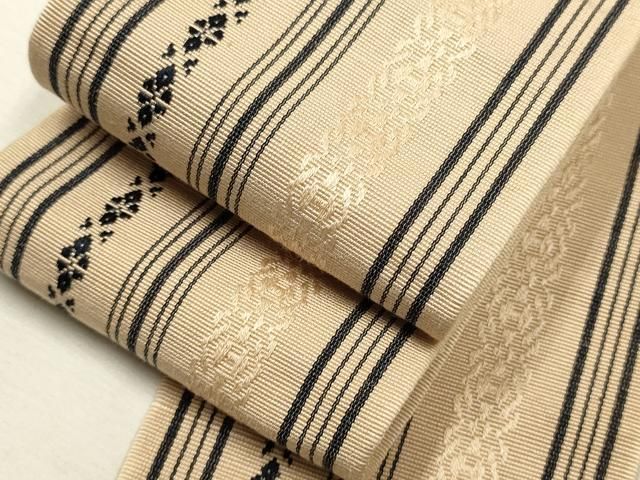 平和屋着物○男性 本場筑前博多織 両面 角帯 間道 献上柄 正絹 逸品