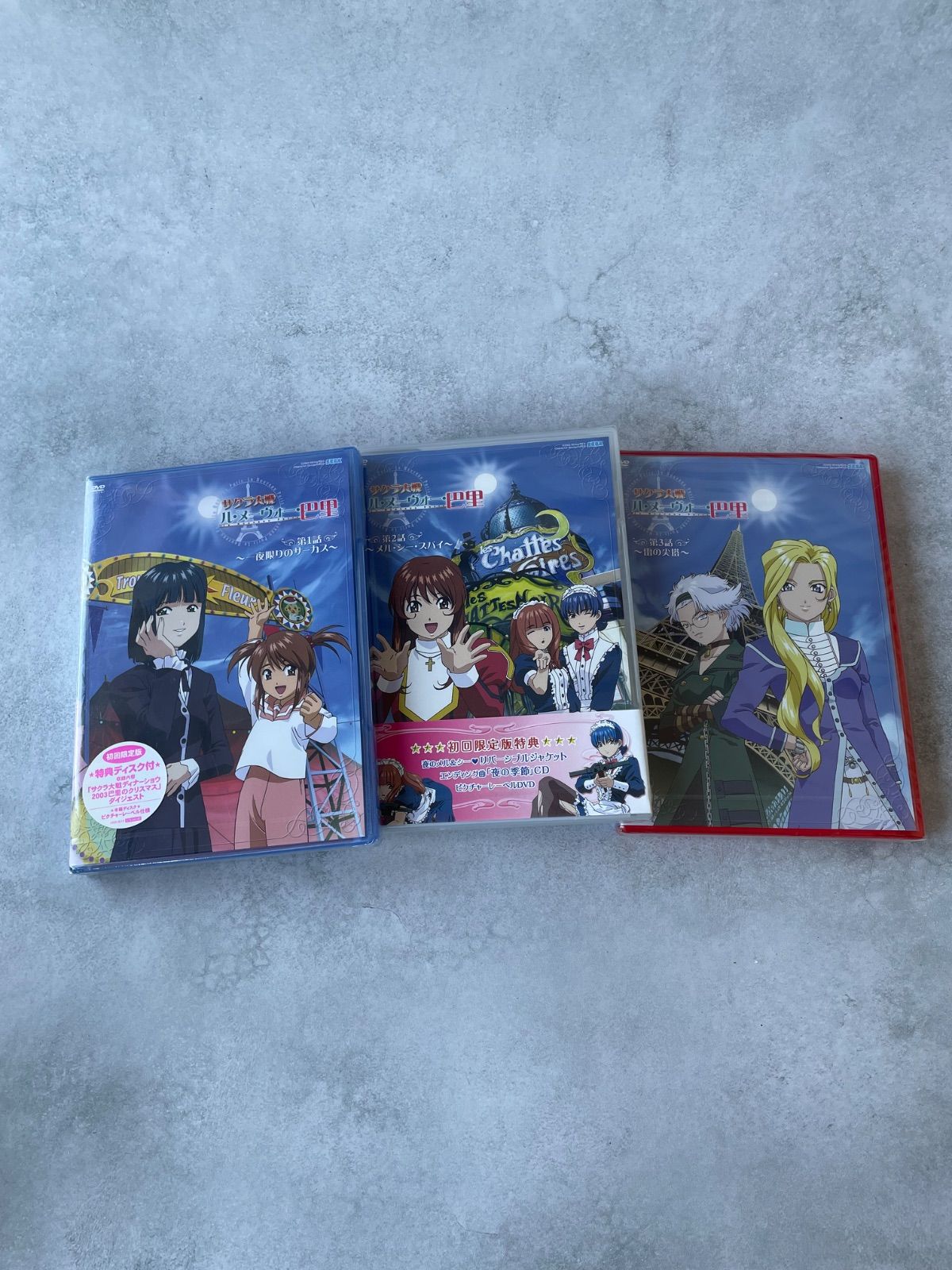 【グッズ】 サクラ大戦 DVD 等 活動写真 巴里 CD デスクトップアクセサリ グッズ】 サクラ大戦 DVD 等 活動写真 巴里 CD デスクトップ