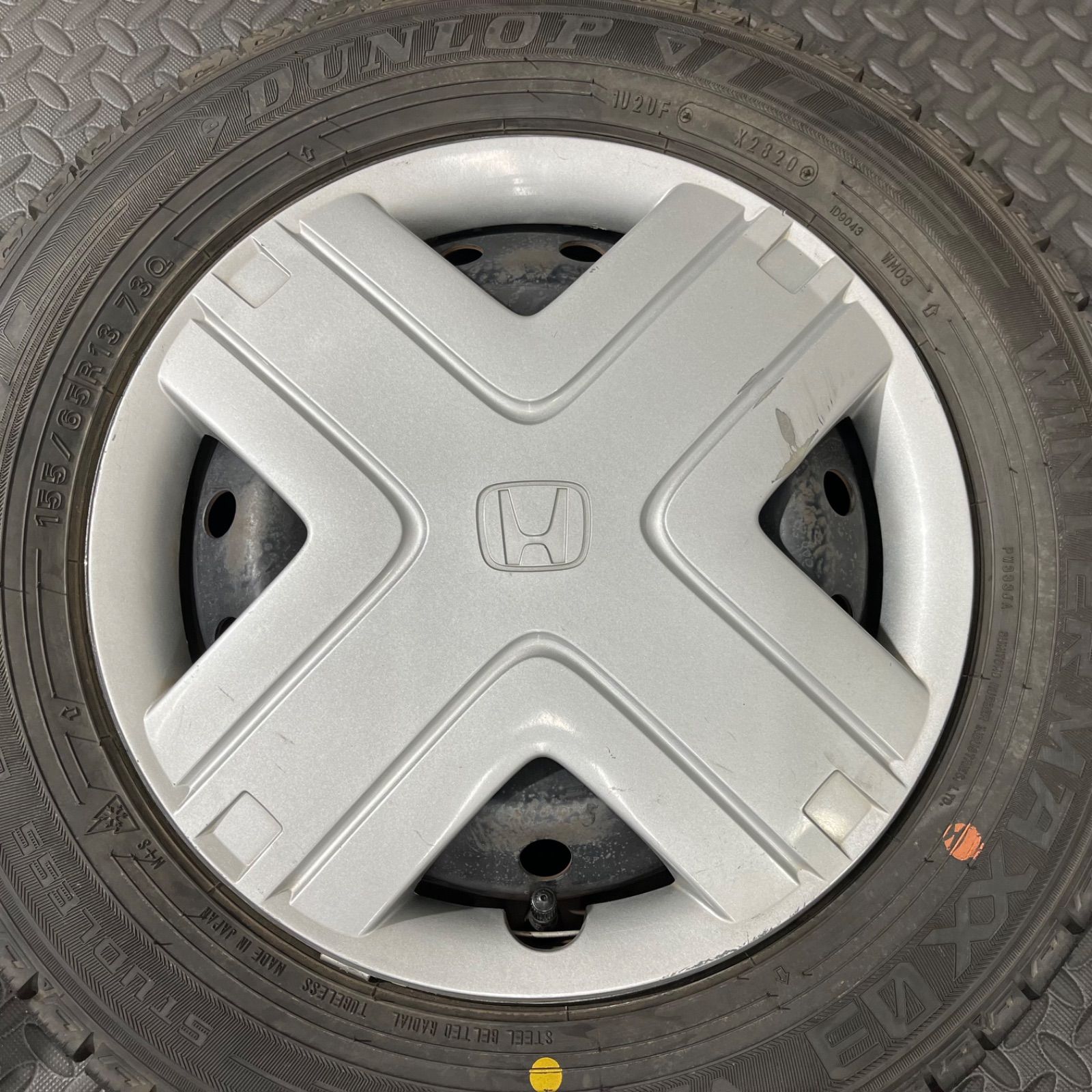 【品質保証】 20年製 155 65R13 ダンロップ ウインターマックスWM03 ホンダ ライフ JC1 ゼスト ザッツ スタッドレスタイヤ 1081R 自然