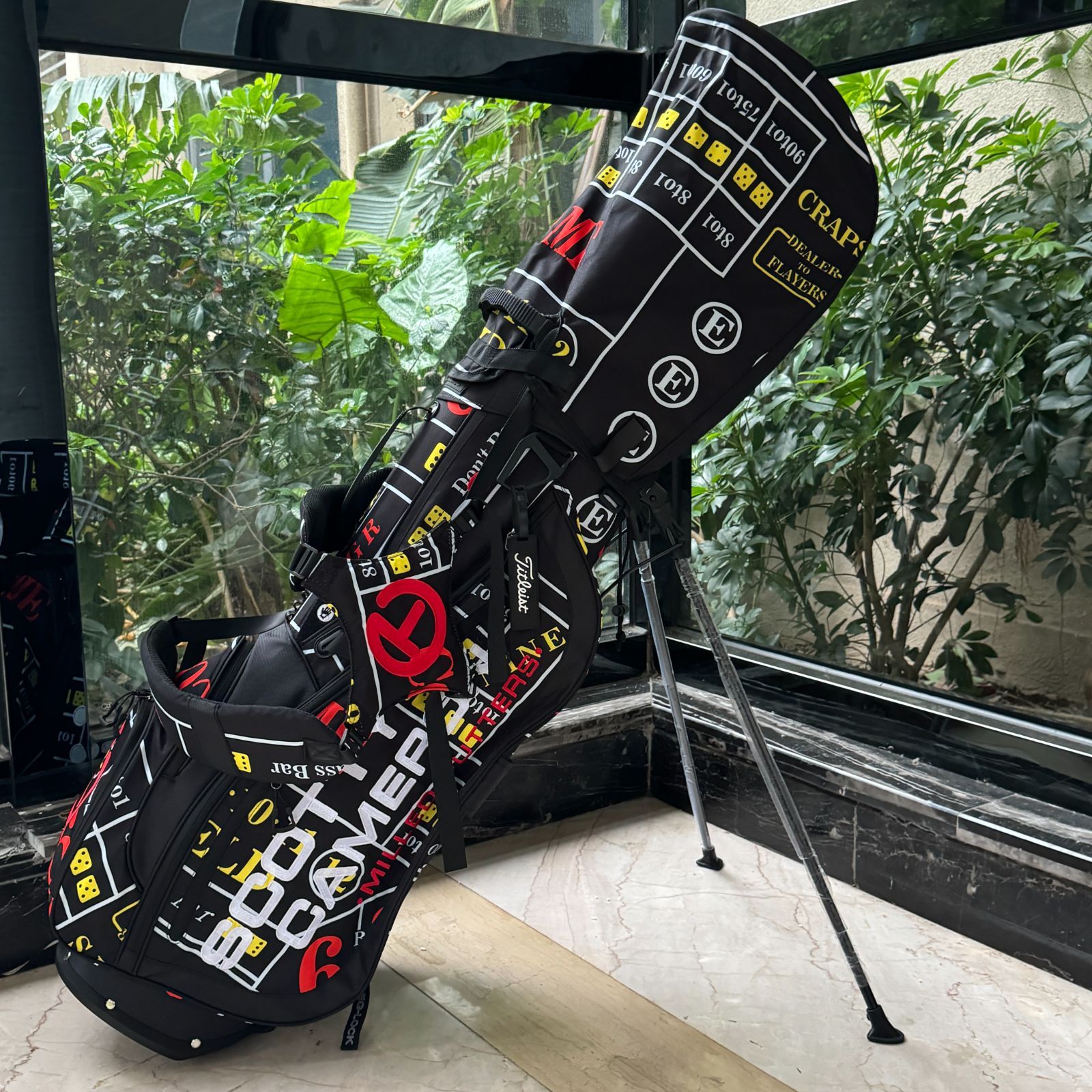 タイトリスト　スコッティ・キャメロン ゴルフバッグ ツアー専用 楽天市場】キャディバッグ（ブランドタイトリスト,スコッティ