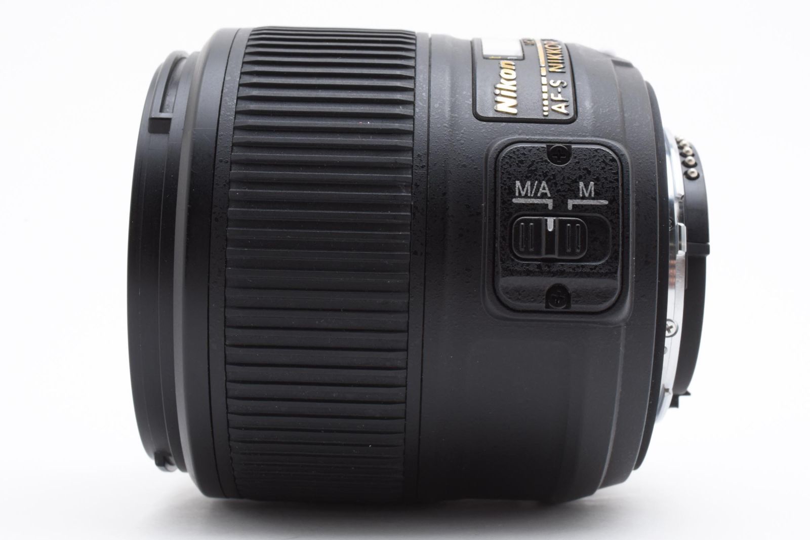35mm F1.8