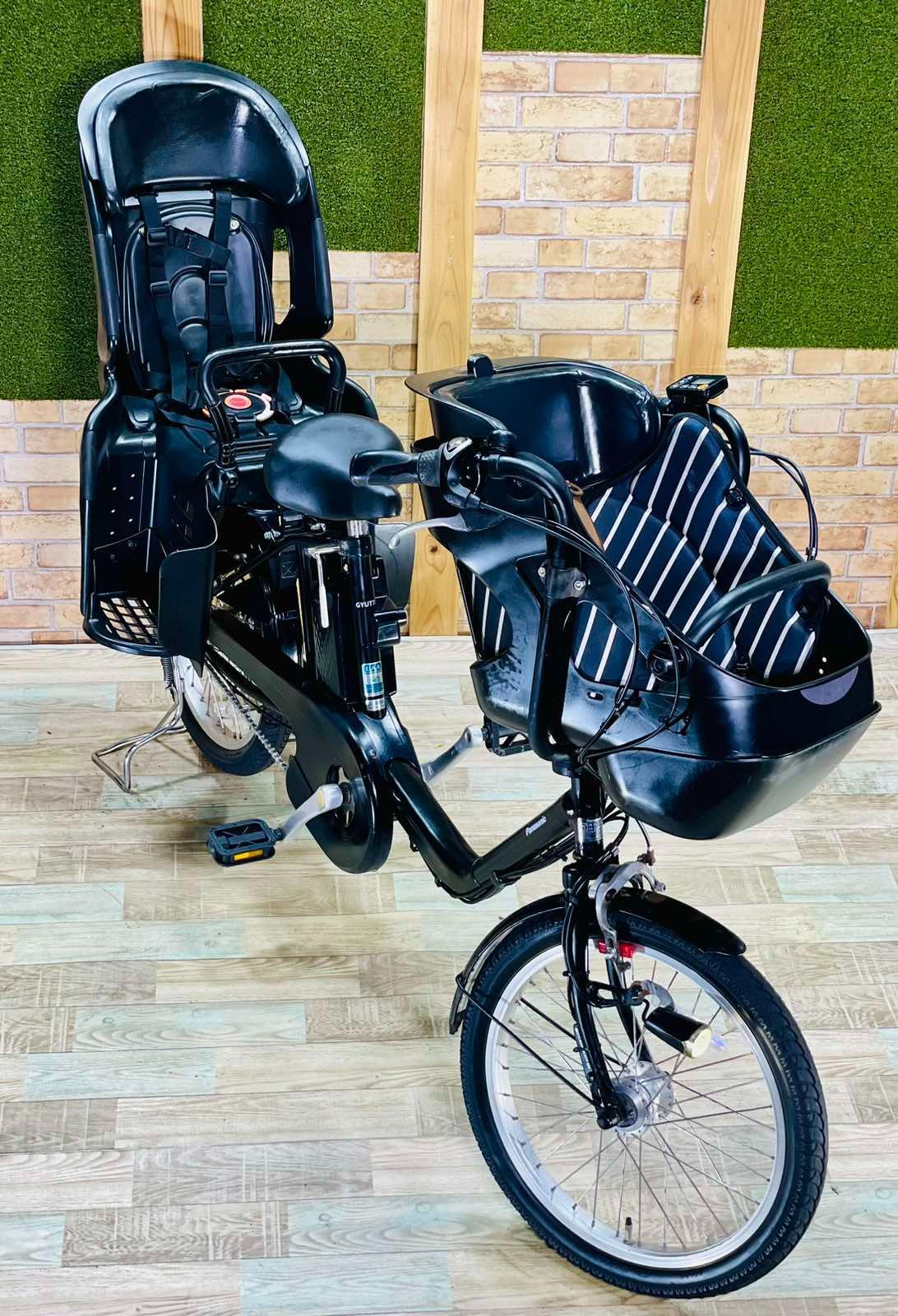 超 モデル ピュアマットブラック パナソニック ギュット 超破格 超大容量16AHバッテリー 子供乗せ 電動アシスト自転車 20インチ 完成車配送 Gyutto H2709 BRIGHTFACE_UK