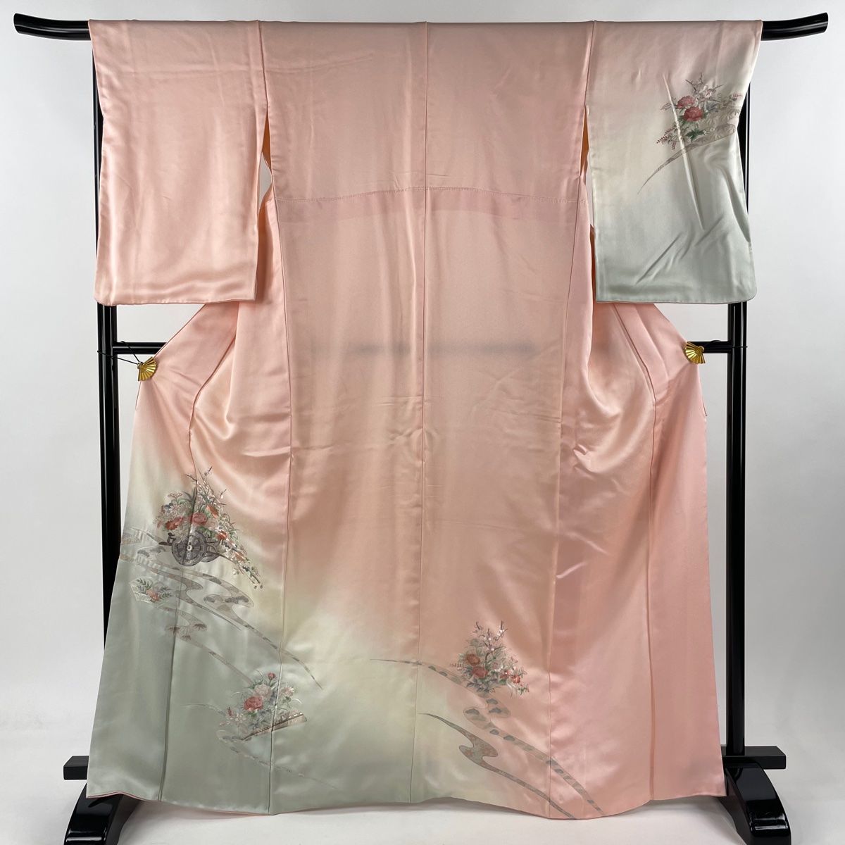 付下げ 身丈165cm 裄丈67cm M 袷 花車 扇面 刺繍 ぼかし ピンク 正絹