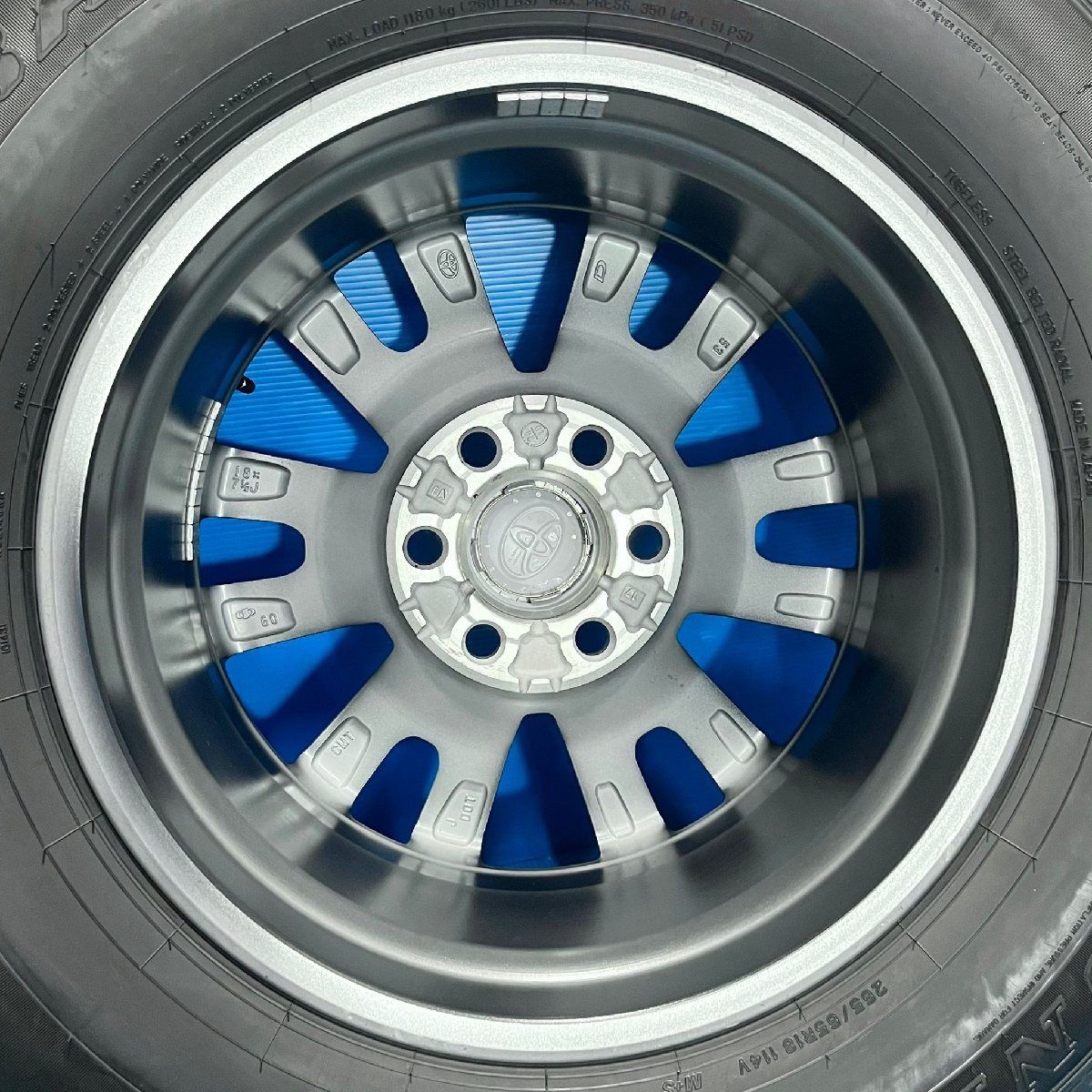 ランクル 新車外しダンロップ 265/65R18 114 4本Y 2024年製 新車外し品】ダンロップ グラントレック AT23 265