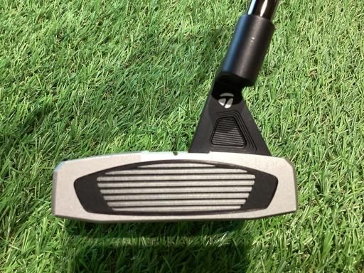 スパイダーGTブラックTM1トラスヒールパター 右 中古