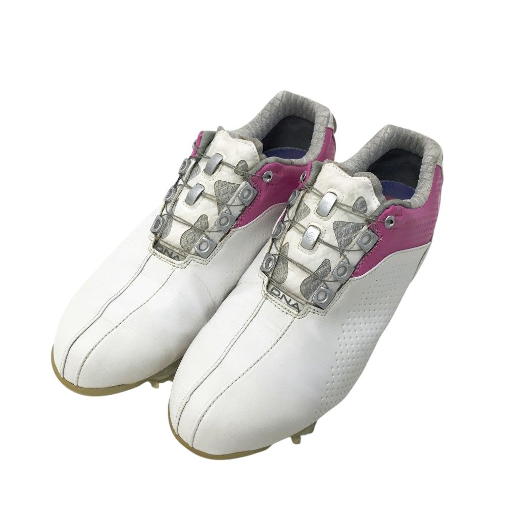 Nike ゴルフシューズ ホワイト シェフラーと共同開発！世界No.1が求めたテニスシューズの快適性