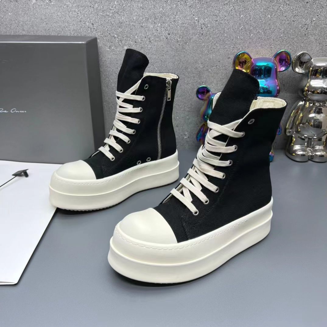 新品、未使用 メガバンパー Rick Owens ハイカット スニーカー 牛革 シューズ