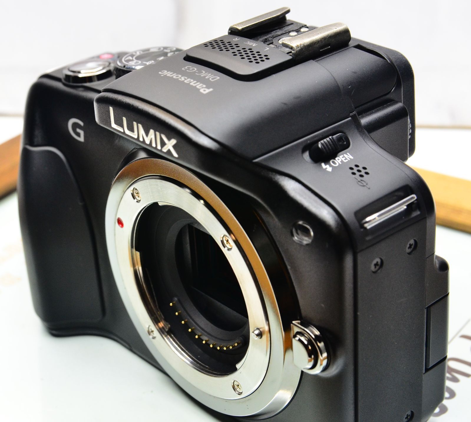 Panasonic LUMIX G3 ／デジタル一眼／SDカード8GB付-