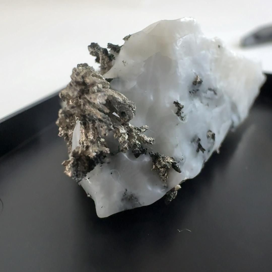 メ*ー様 シルバー　自然銀　原石　鉱物標本　247 アイダホ州産 Silver(自然銀) |ハッピーギフト – 天然石ハッピー
