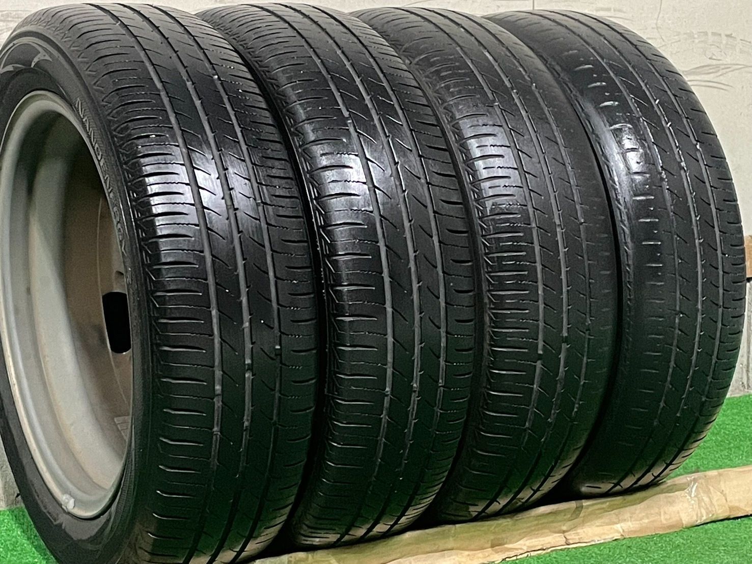 スズキクロスビー純正タイヤホイルセット175/60-16