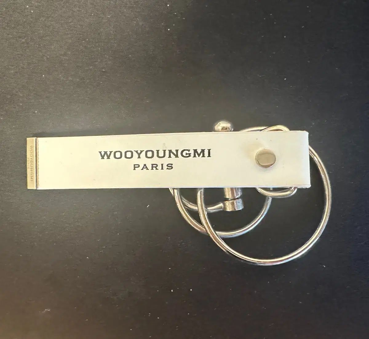 【雷市場（ポンジャン）商品韓国直送】WOOYOUNGMI(ウーヨンミ) キーリング (白)