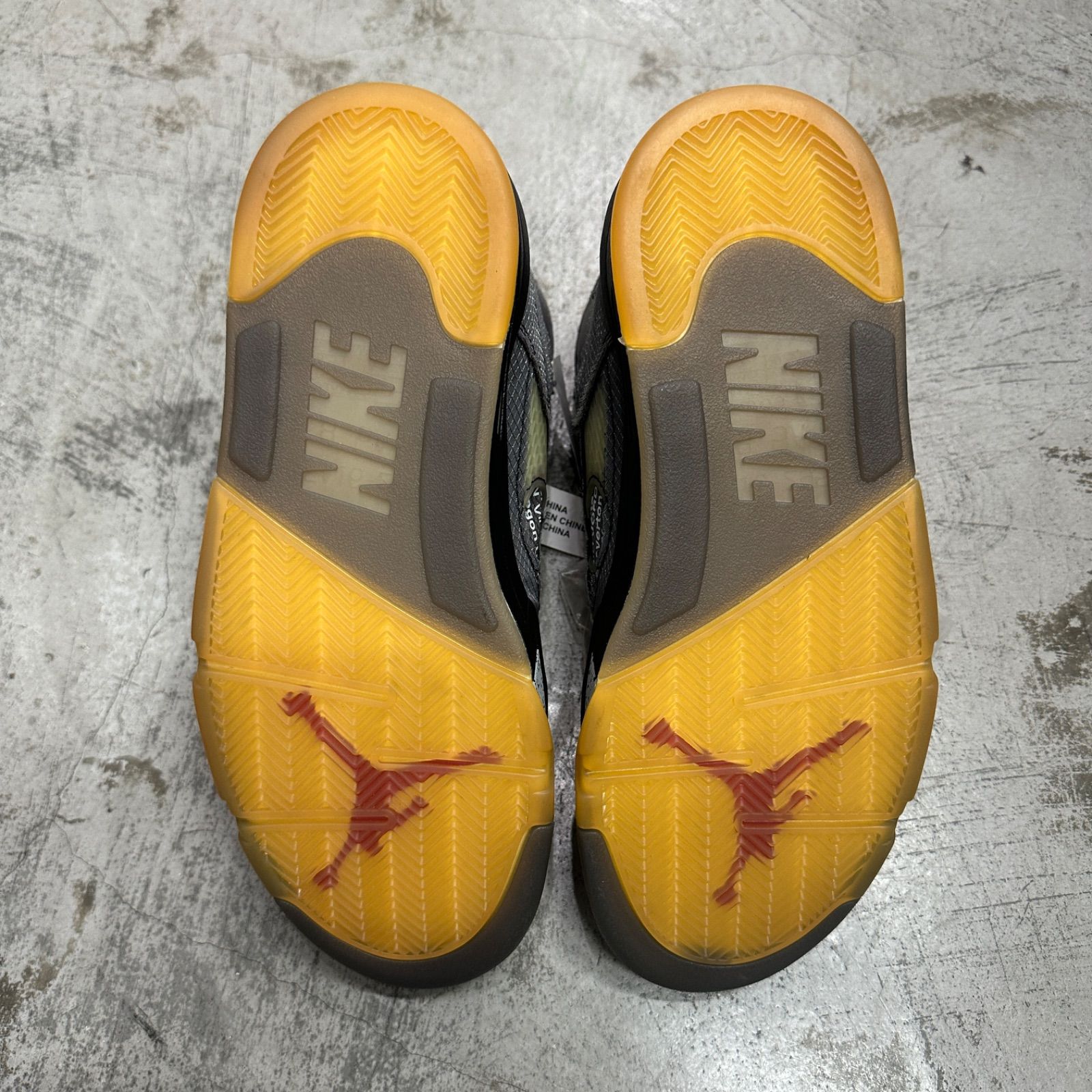 未使用品 Off-White Nike Air Jordan 5 コラボ ジョーダン5 スニーカー 