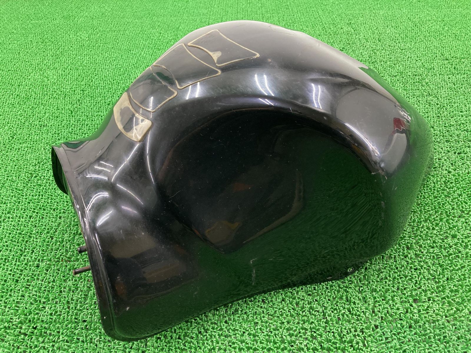 GSX1300Rハヤブサ タンク 黒 24F スズキ 純正 中古 バイク 部品