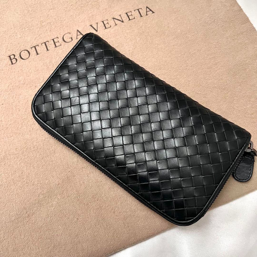 【極美品】ボッテガヴェネタ 長財布 ラウンドジップ イントレチャート ネイビー 極美品】ボッテガヴェネタ 長財布 ラウンドジップ イントレチャート