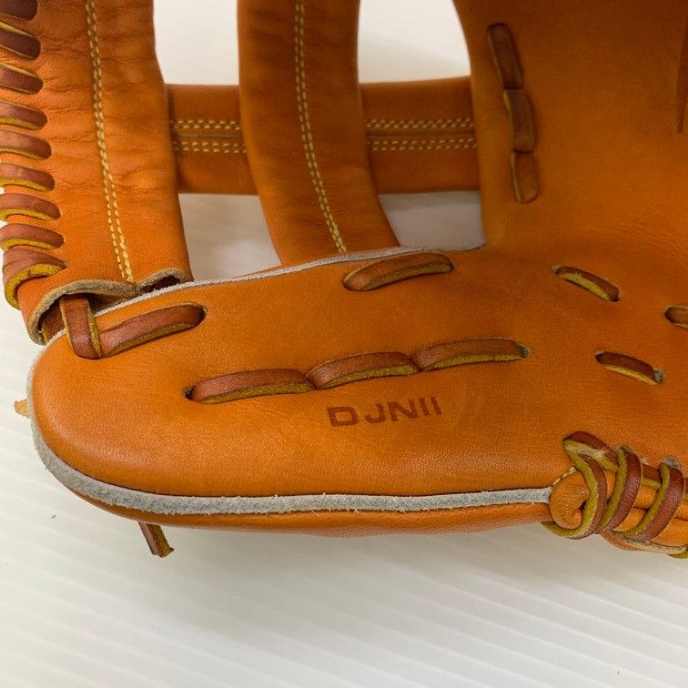 中古品 ドナイヤ Donaiya 軟式 内野手用グローブ DJNII 袋有り 5658 中古品 ドナイヤ Donaiya 軟式 内野手用グローブ DJNII 袋有り