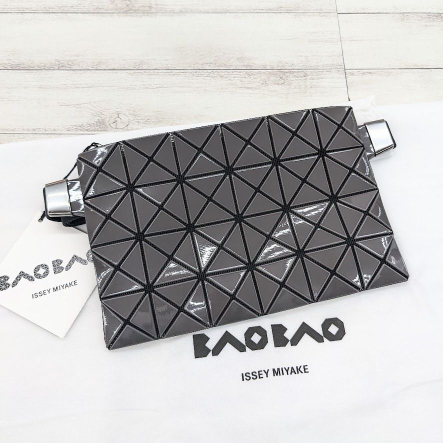 未使用品 BAO BAO ISSEY MIYAKE バオバオ イッセイミヤケ WAIST BAG ウエストバッグ ポーチ ショルダーバッグ  BB83-AG561-14 ※匂いあり