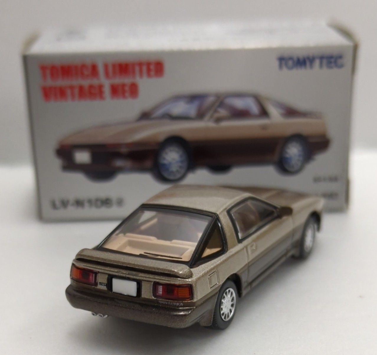 ◇トミカの時◇ 『トヨタスープラ3.0GTベージュ(LV-N106d)』 LV-N106e トヨタ スープラ 3.0 GTターボ（白）86年式 | 製品をさがす