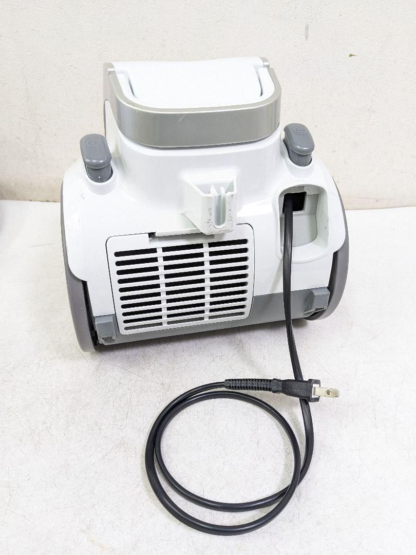 【中古】2016年製　IRIS OHYAMA　アイリスオーヤマ　ふとん乾燥機　カラリエFK-C1-WP　パールホワイト 送料込み＊アイリスオーヤマ IHクッキングヒーター 2016年製＊1215-2