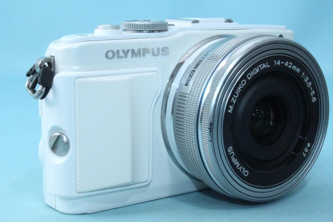 美品 OLYMPUS PEN Lite E-PL6 ダブルズームキット 返品保証 ショット数