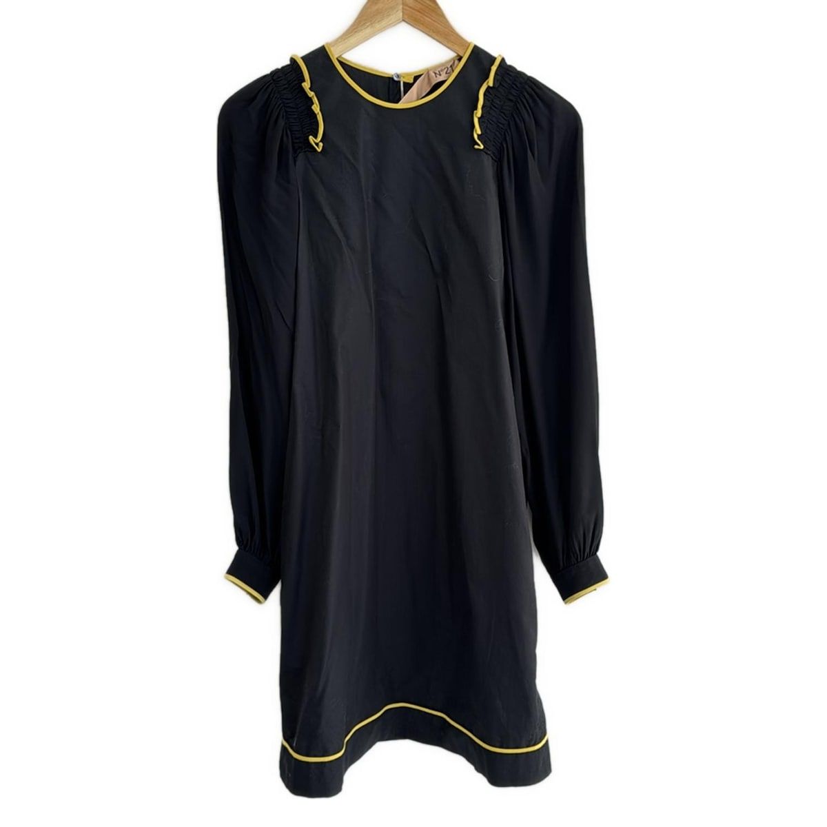 2022SS N°21 ロングワンピース ヌメロ ヴェントゥーノ N°21 ヌメロヴェントゥーノ ワンピース - ロングワンピース新着