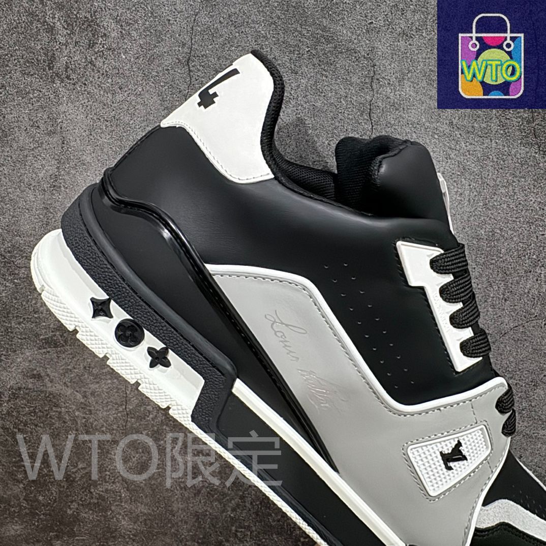 Louis Vuitton trainer 黒のロートップのファッショナブルな