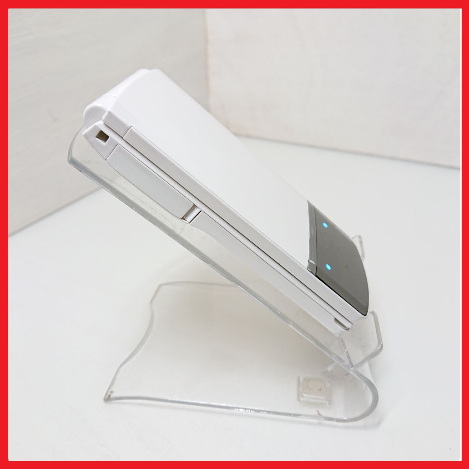 docomo N-01F ドコモ ケータイ【白ロム】：ガラケー 携帯電話 - メルカリ