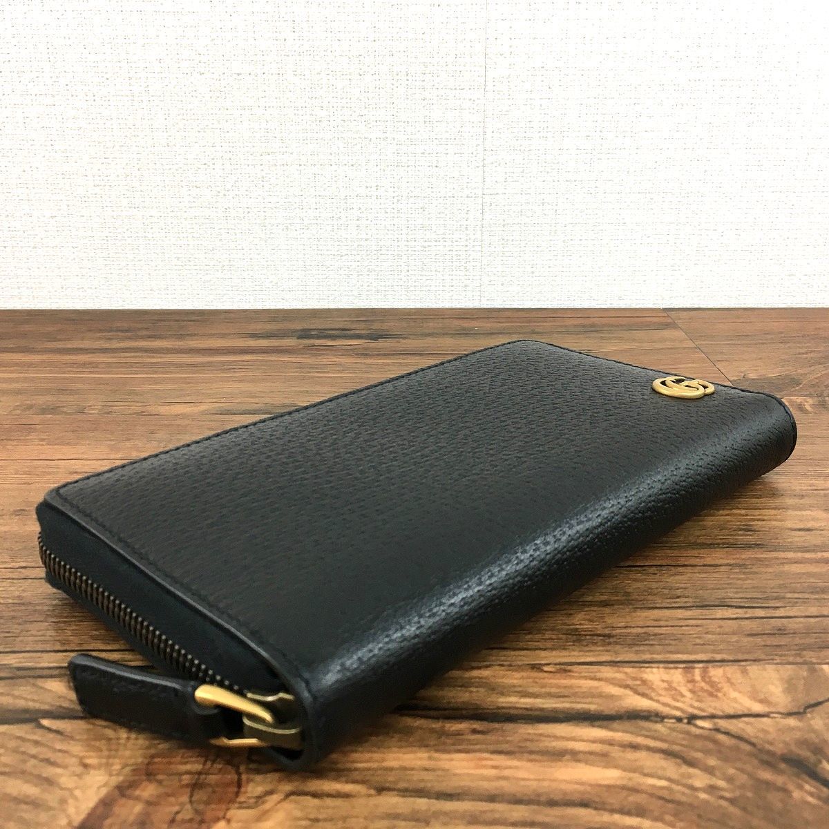 未使用品 GUCCI ジップウォレット 428736 25-