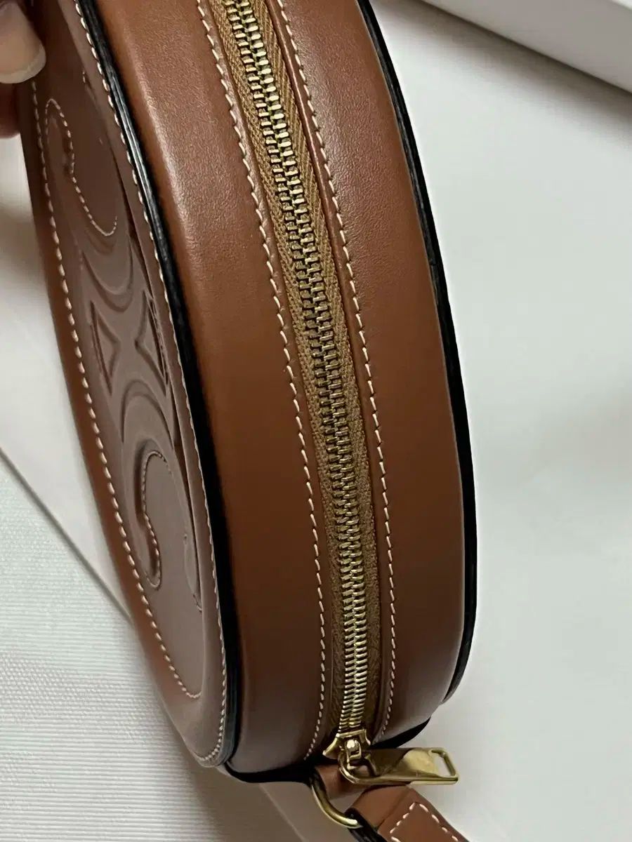 セリーヌ トリオンフ