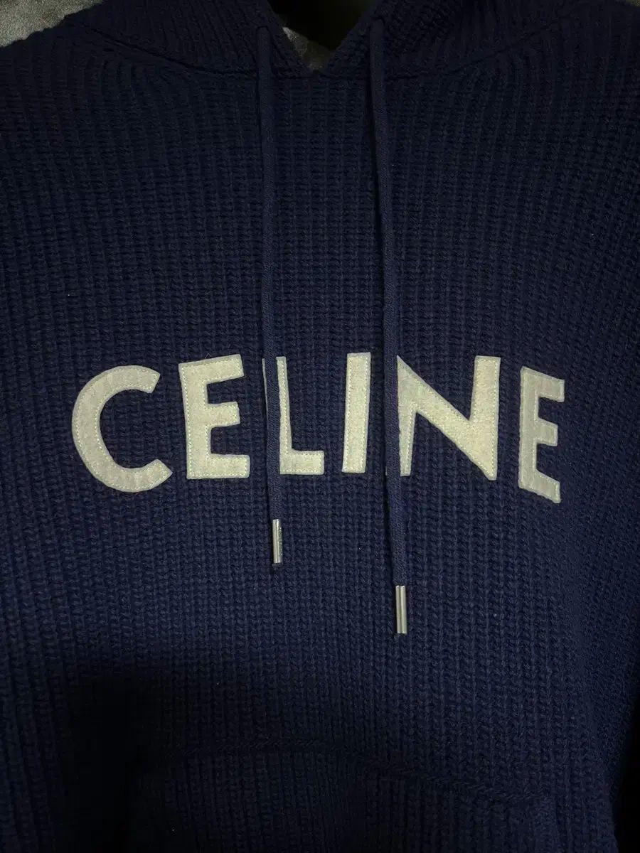 セリーヌ リブド ウール ニット フード ネイビー