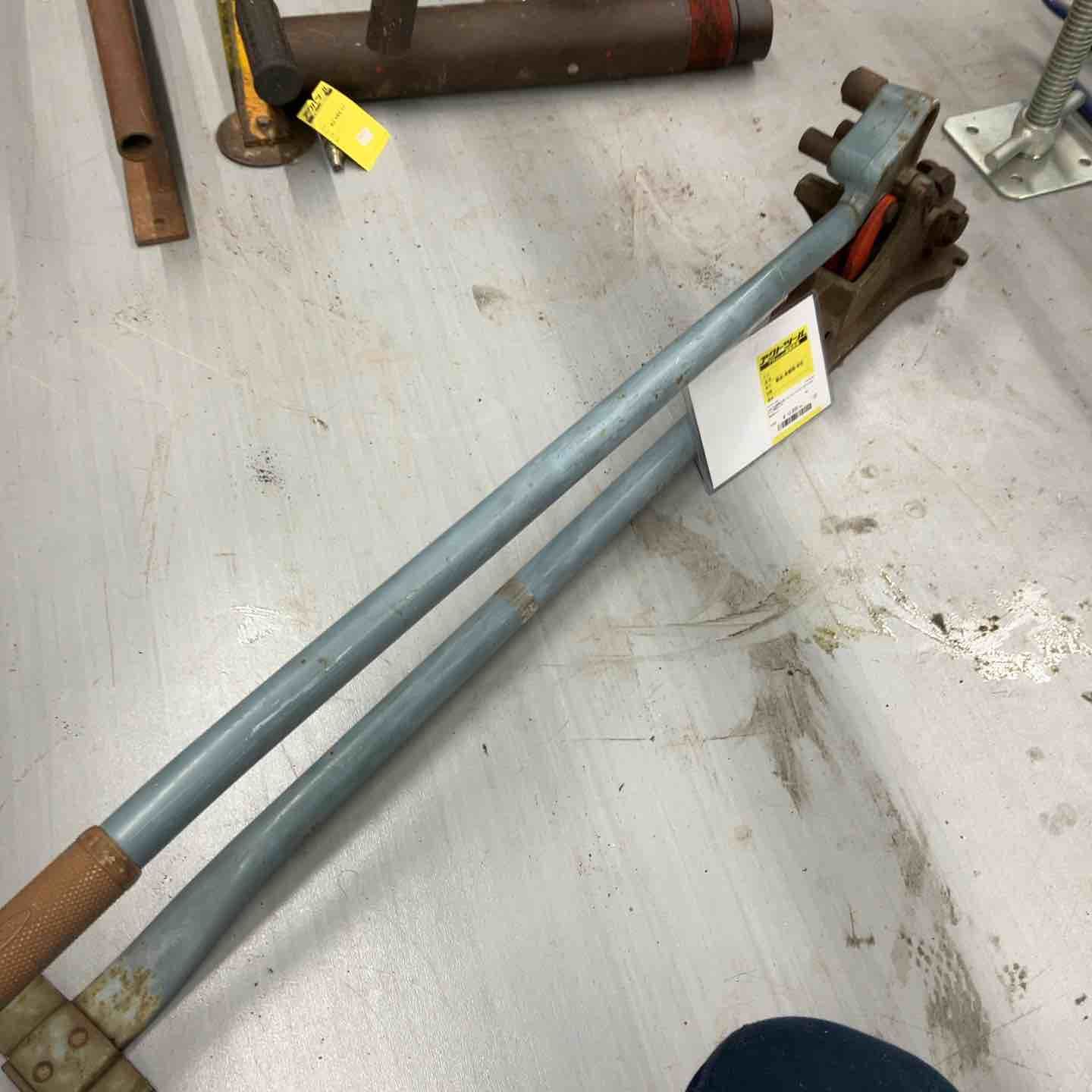MCC CB-13 鉄筋カッター【野田愛宕店】【店頭取引限定】【未使用】管理番号：IT6UQ74GFVYA 楽天市場】【MCC・松阪鉄工所】手動式鉄筋カッターCB-13（ニューカット