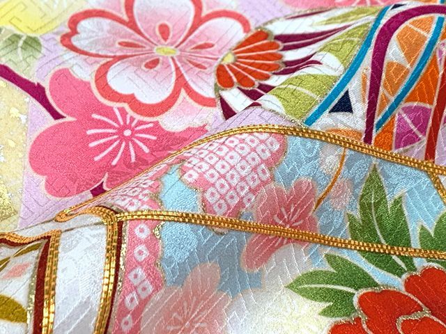 金駒刺繍 古典柄