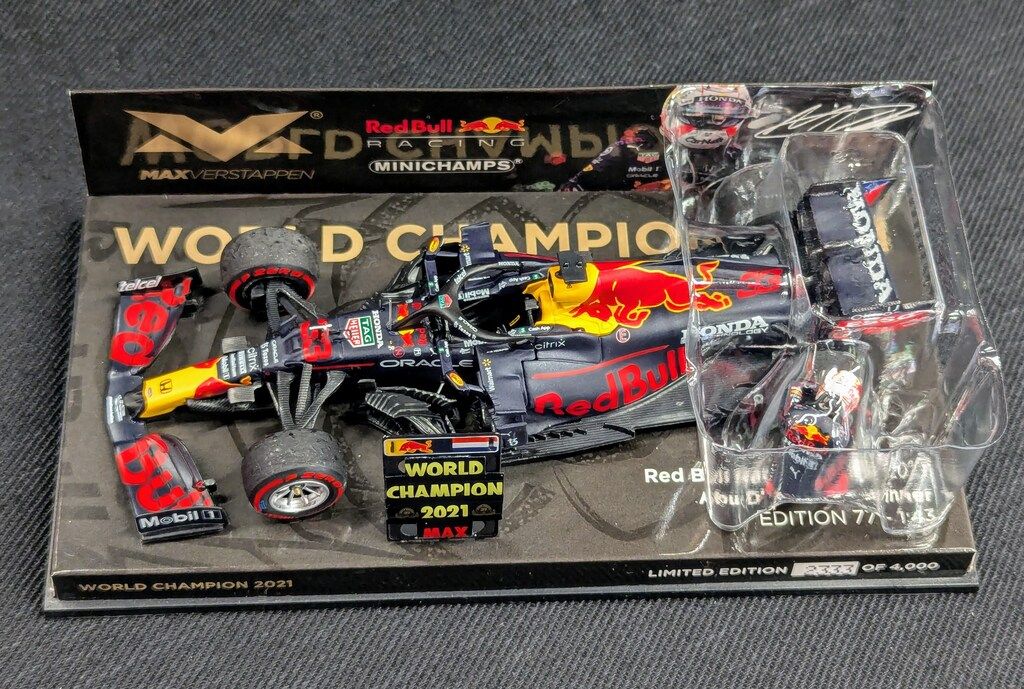 ポールズモデルアート 1/43ミニチャンプス Red Bull Racing RB16B 2021