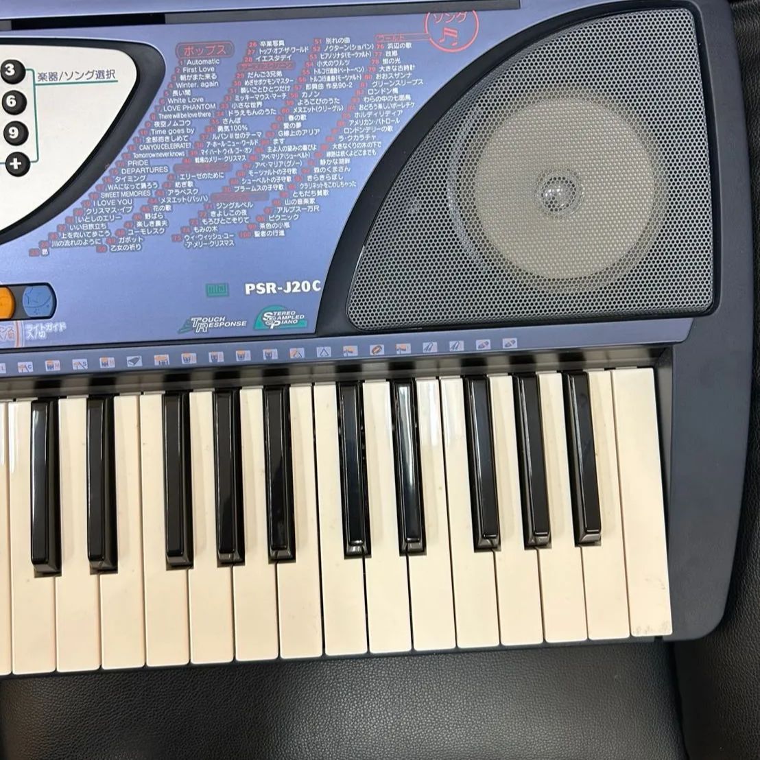 ヤマハ 光ナビゲーション キーボード PSR-J20C 電子ピアノ YAMAHA 光ナビゲーション キーボード PSR-J20C - メルカリ