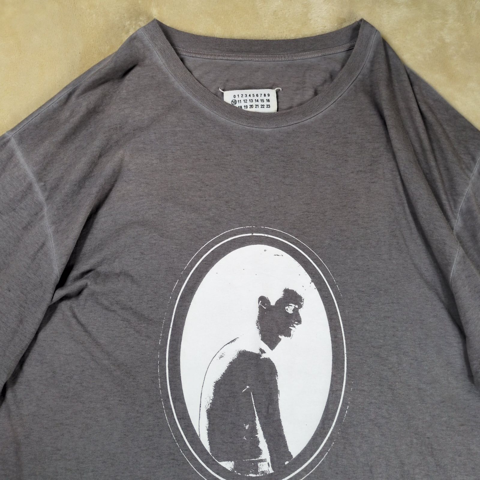 【希少】メゾンマルジェラ 21SS カメオ プリント オーバーサイズTシャツ 希少】メゾンマルジェラ 21SS カメオ プリント オーバーサイズT