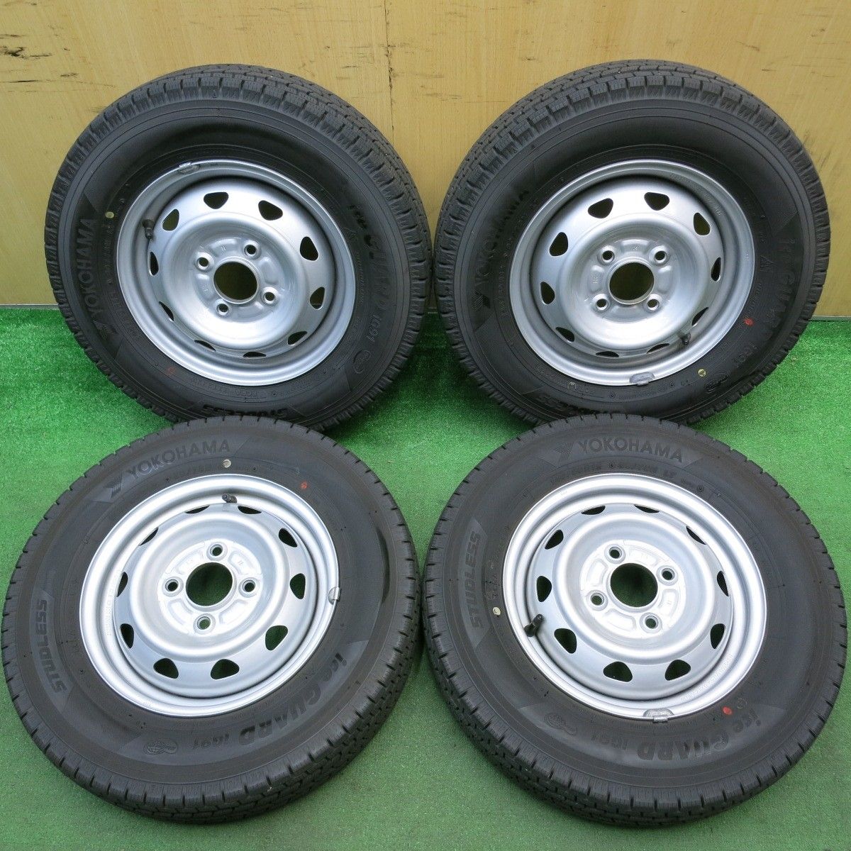 バリ溝！23年！キレイ！9.5分☆スタッドレス 145/80R12 80/78N