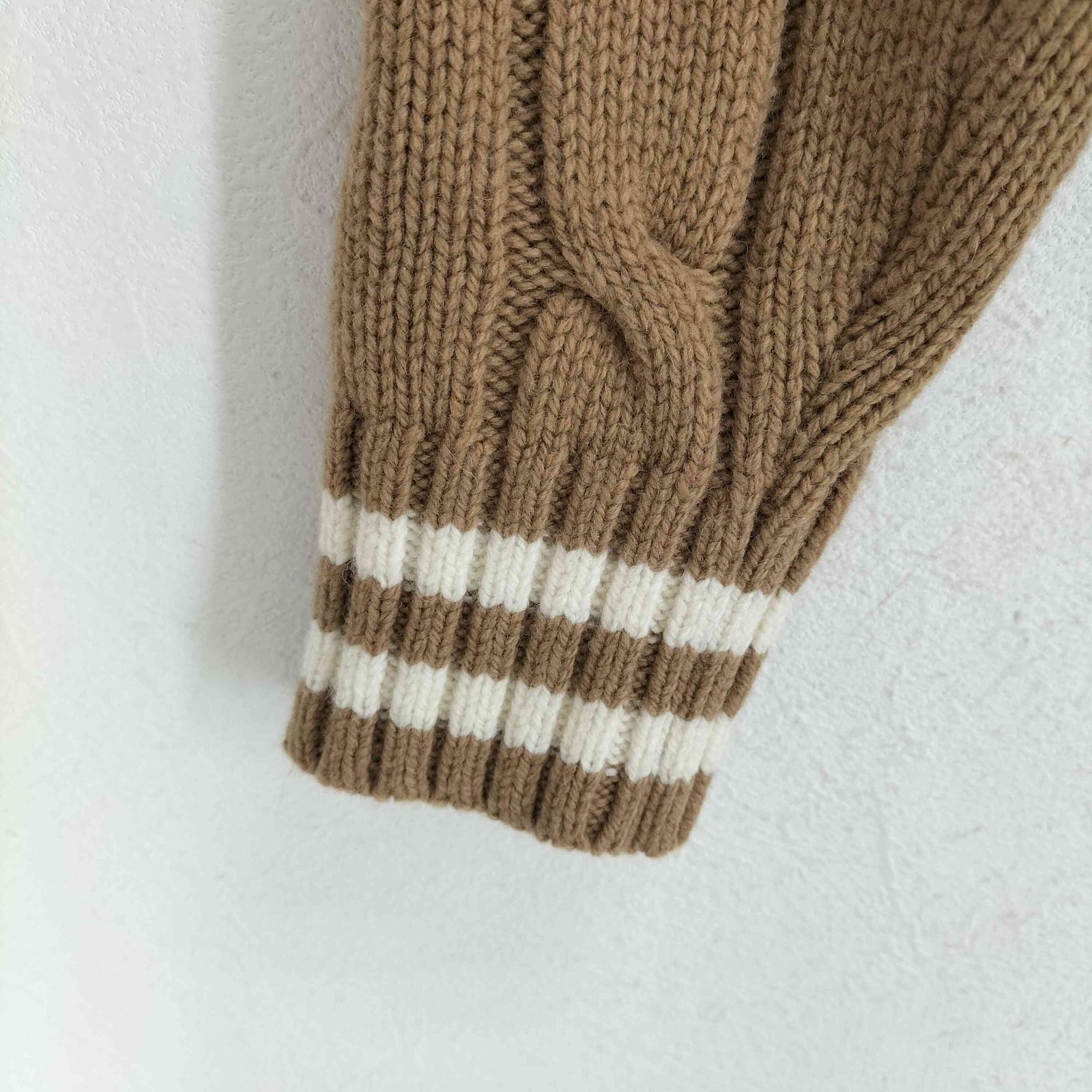 SLOANE(スローン) 23AW 5G ケーブル ライン Vネック レディース スローン SLOANE 23AW 5Gケーブル ライン Vネックカーディガン