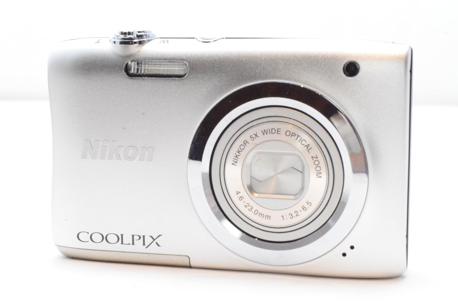 良品】Nikon ニコン COOLPIX A100 シルバー 光学5倍 2005万画素