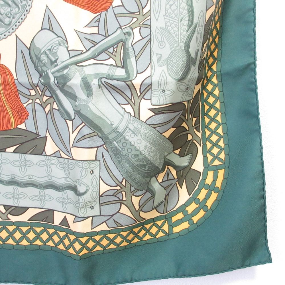 美品 HERMES エルメス カレ90 Tresor Royal du Benin ベナン王家の宝物
